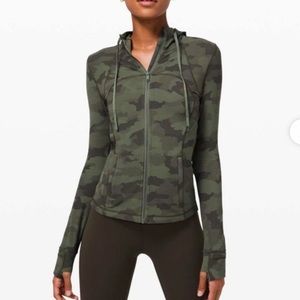 Lululemon hoodie Gator green camo